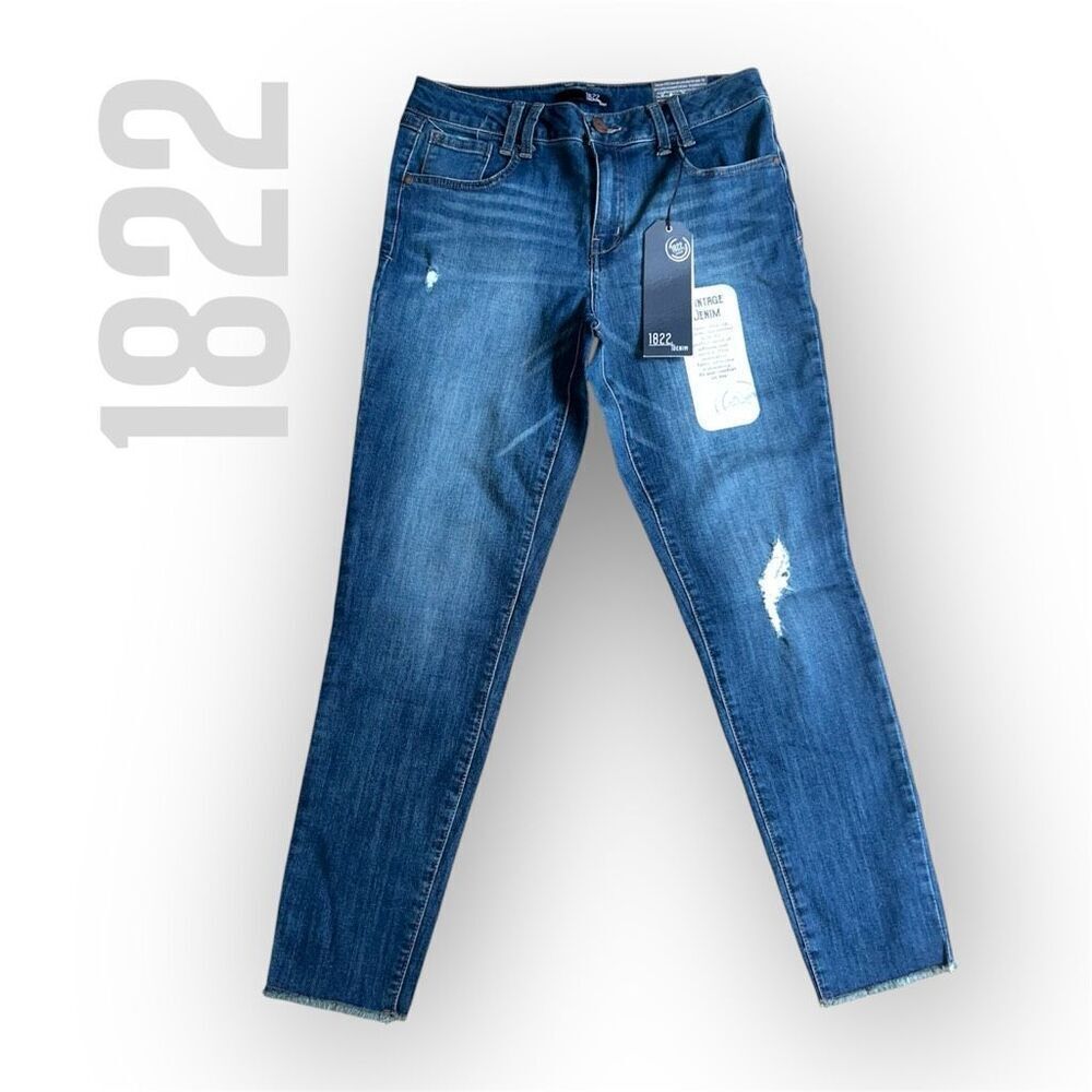 1822 Vintage Denim Ankle Skinny Distressed and Whiskering Accents Women’s 8